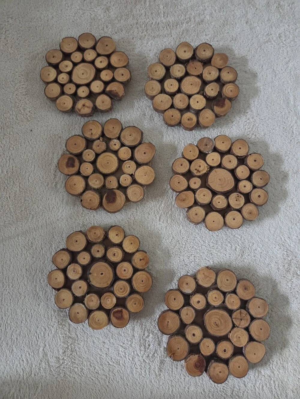 ​Vintage Enesco Wood Slice Coasters Set of 6 Home Sweet Home Brass Stand Cabin C